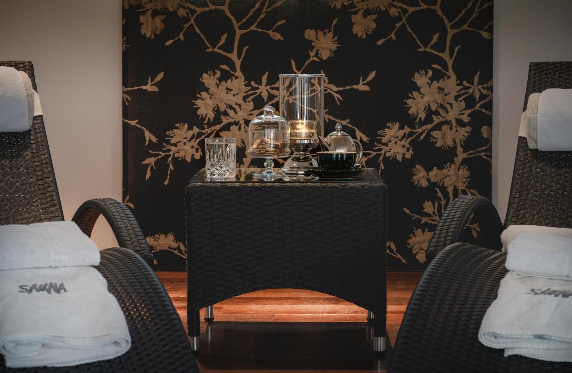 Golfhotel Gut Neuenhof Fröndenberg Exteriör bild